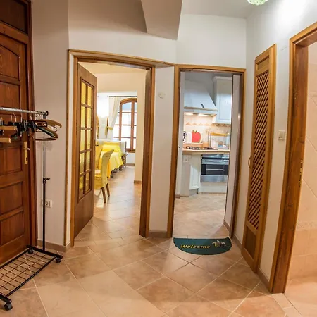 Apartment Traumurlaub In Einer In Strandnaehe By Interhome