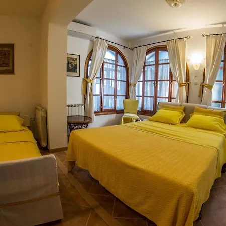 Traumurlaub In Einer In Strandnaehe By Interhome Apartment Banjole