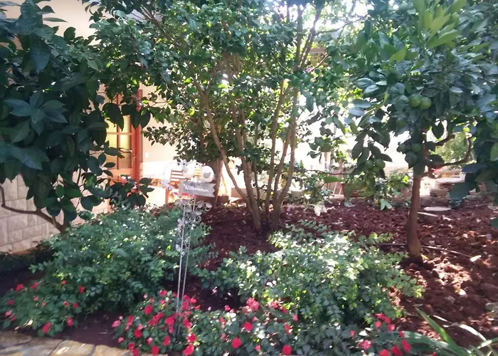 Traumurlaub In Einer In Strandnaehe By Interhome * Banjole