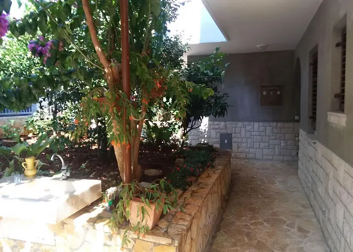 Traumurlaub In Einer In Strandnaehe By Interhome *