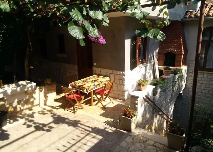 Traumurlaub In Einer In Strandnaehe By Interhome