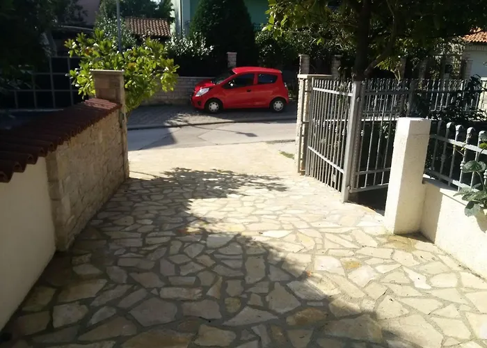 Apartamento Traumurlaub In Einer In Strandnaehe By Interhome *