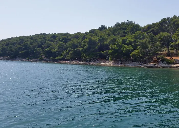 Traumurlaub In Einer In Strandnaehe By Interhome Apartamento Banjole